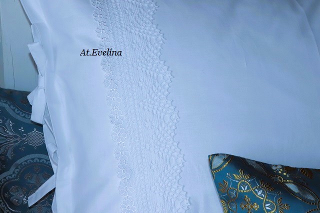 Povlak na polštář 70x90 cm bílý s krajkami