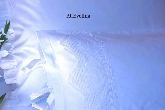 Povlak na podhlavník s krajkou 40x80 cm-2 velik.