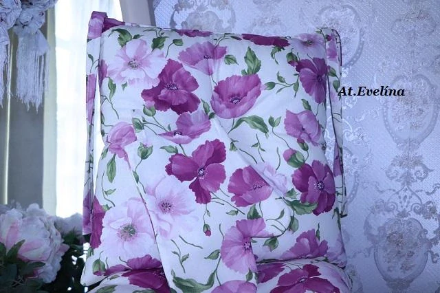 Sada 4ks sedáků 40x40 cm na židli květované